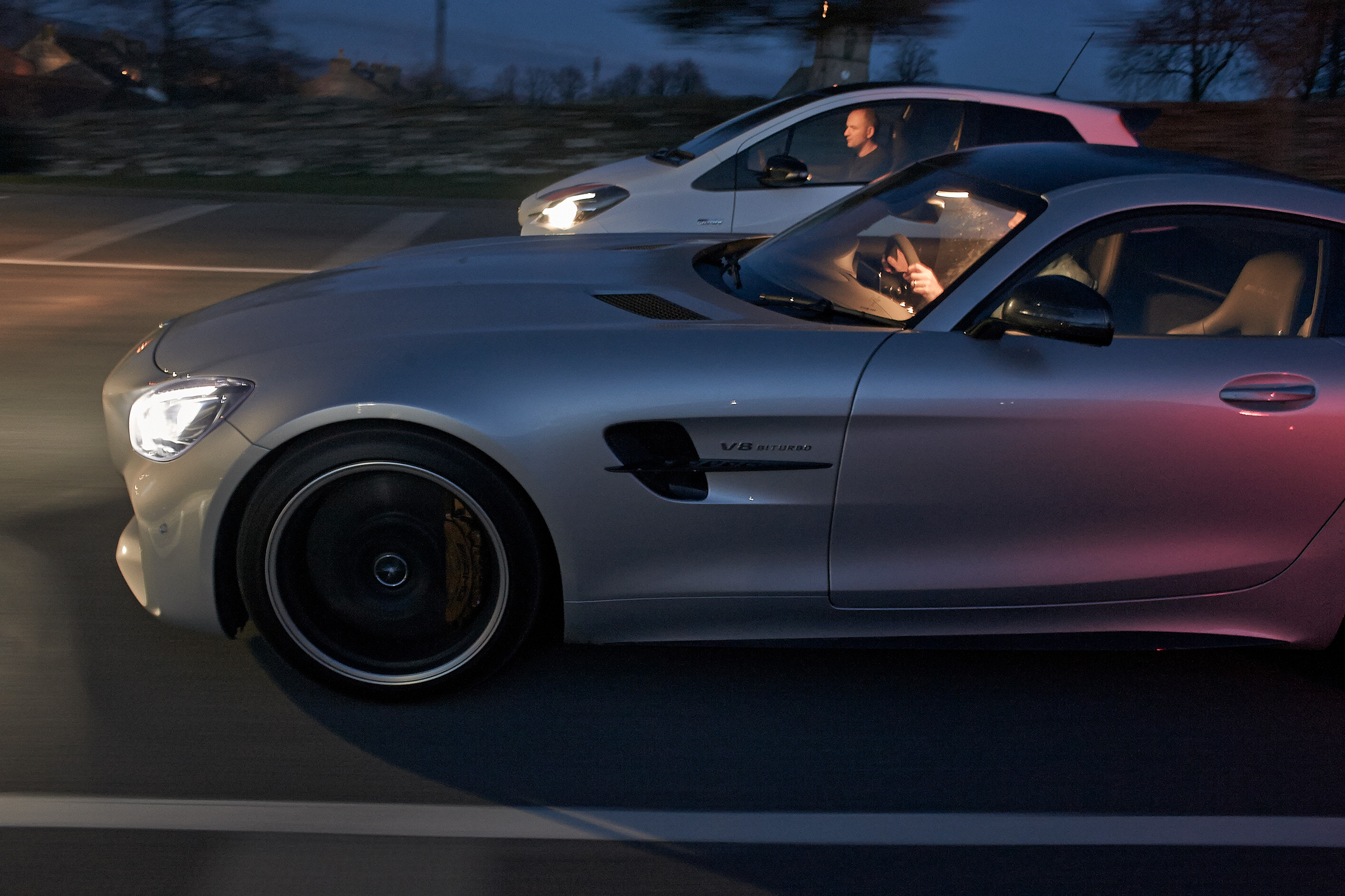 Yaris GRMN &amp; Mercedes-AMG GT R night