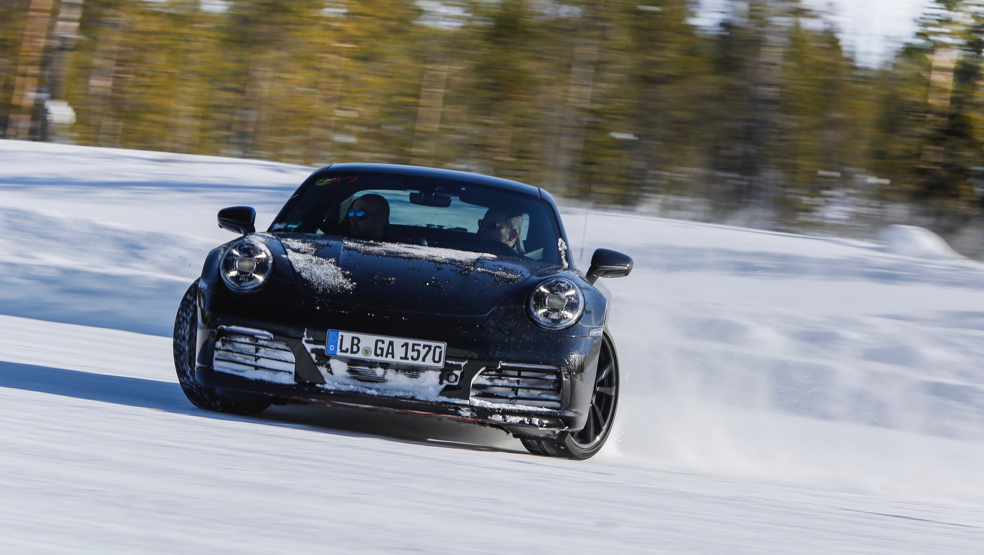 Porsche 911 final testing - snow