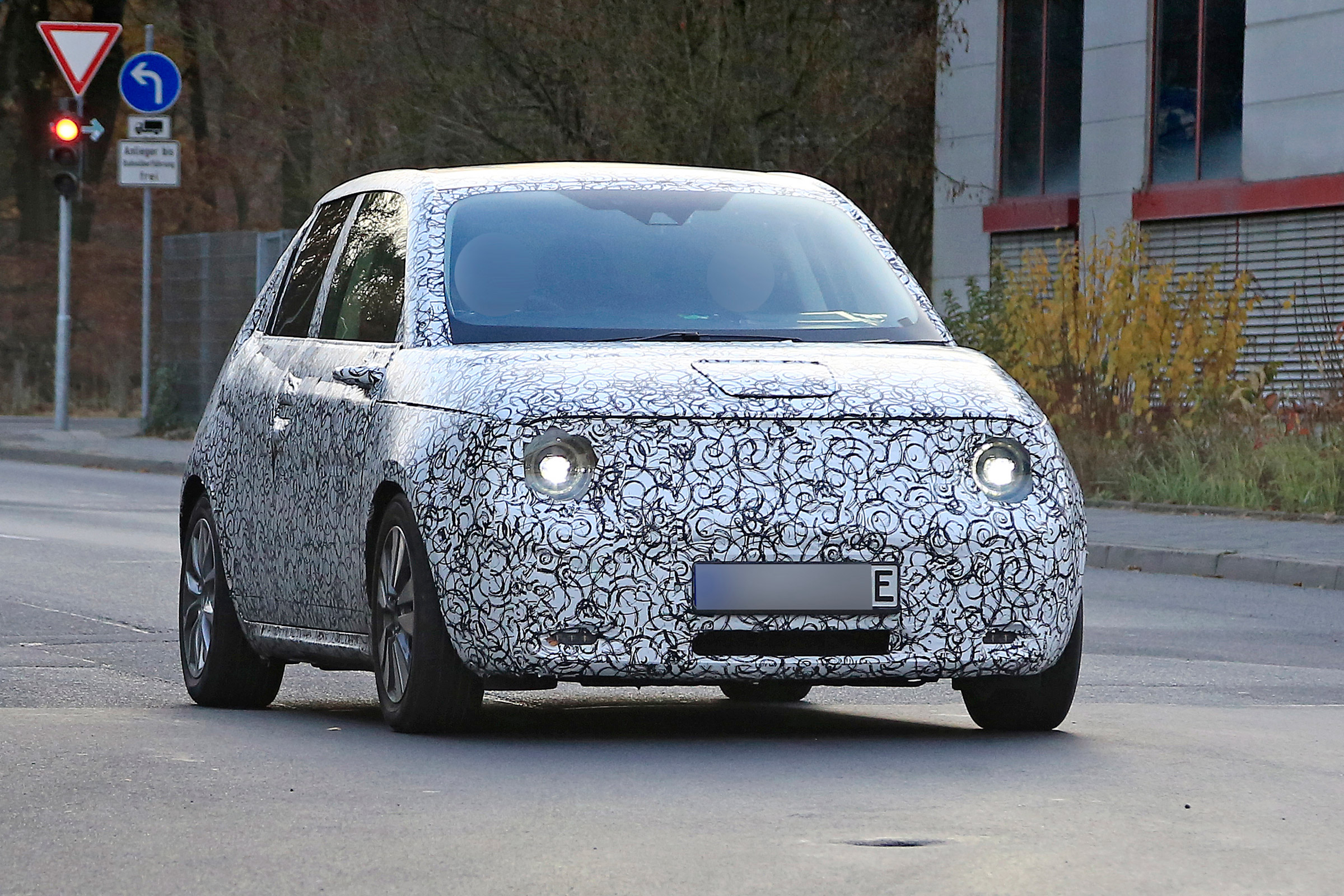 Honda Urban EV spy - front quarter