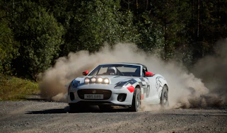Jaguar F-Type rally car - front