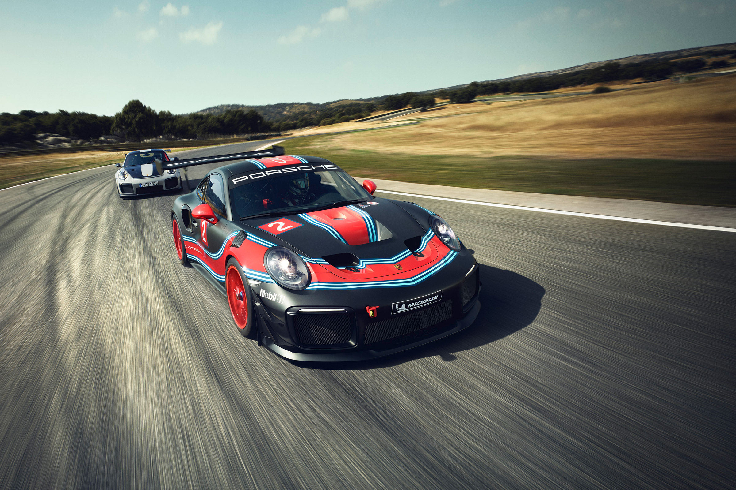 Porsche 911 GT2 RS Clubsport - front