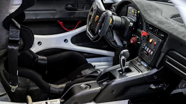 Porsche 911 GT2 RS Clubsport - interior