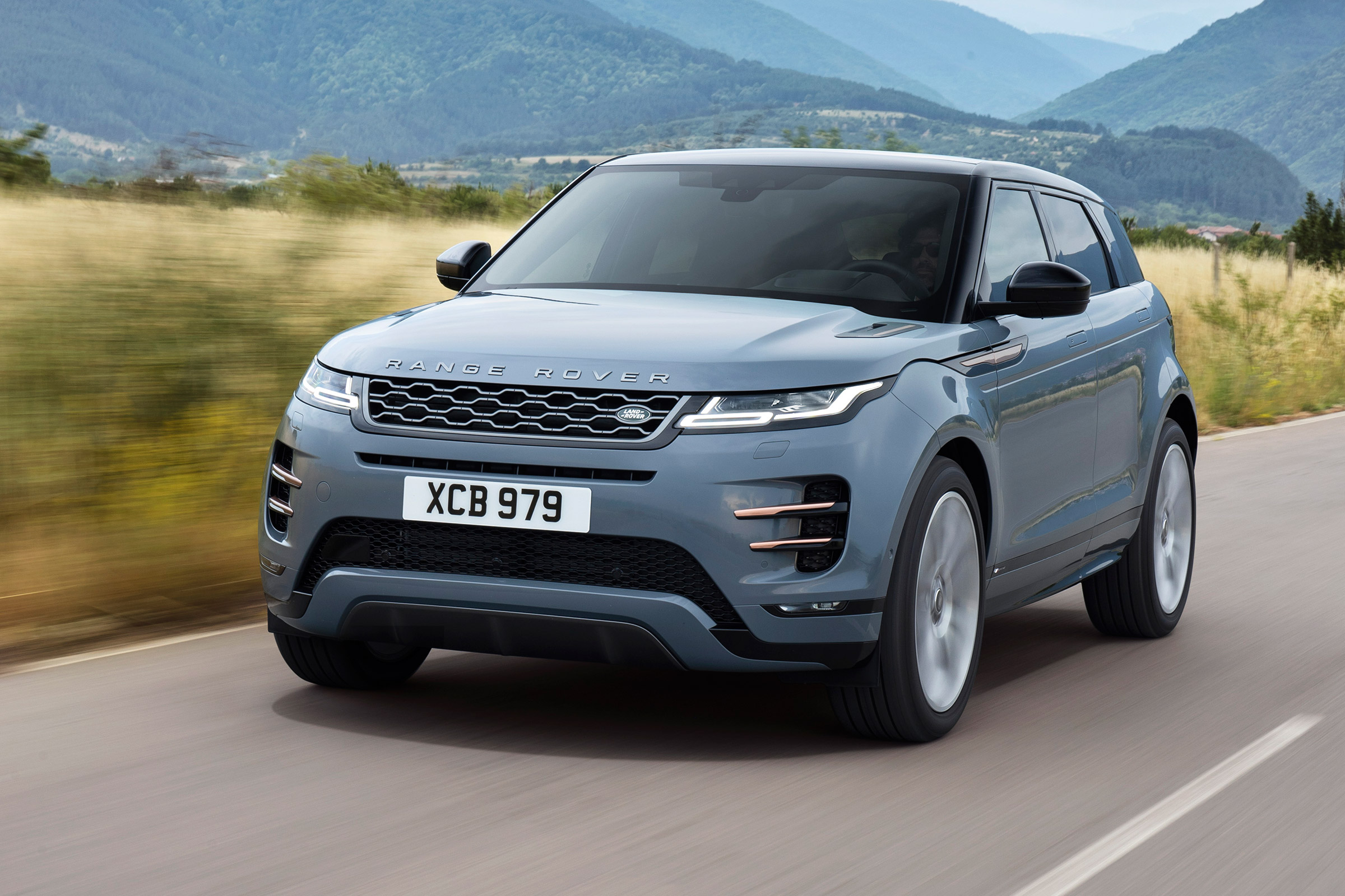 Range Rover Evoque - front