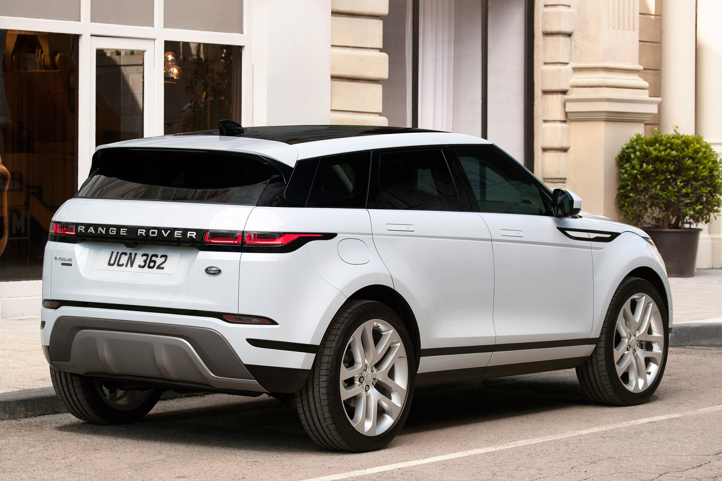 Range Rover Evoque - rear