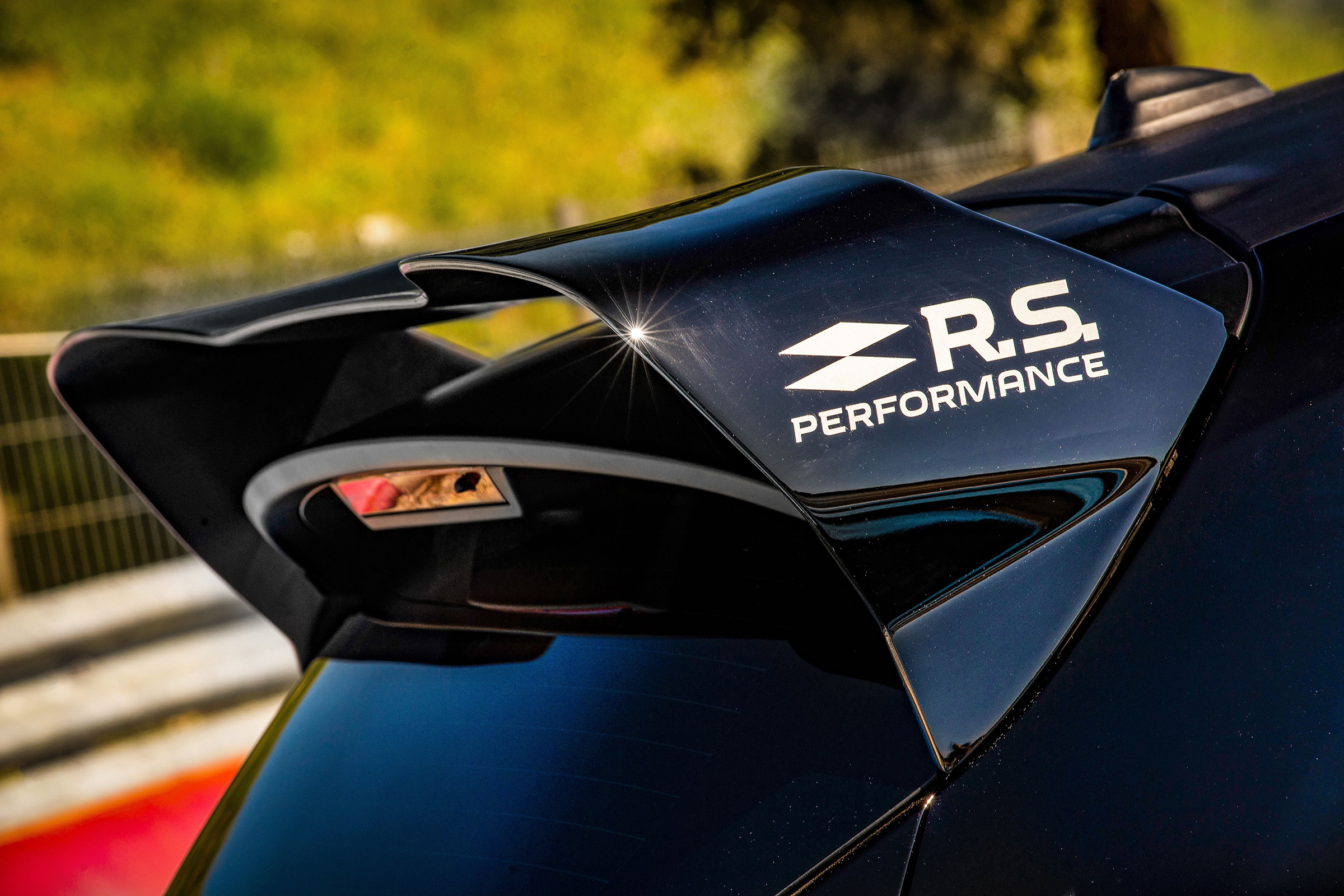 Renault Sport Performance parts wing