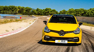 Renault Sport Performance parts front