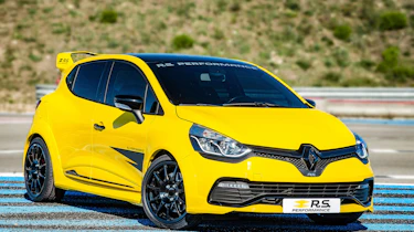 Renault Sport Performance parts front