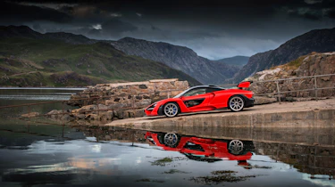 McLaren Senna