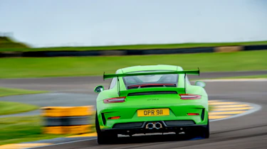 Porsche 911 GTs - rear sliding