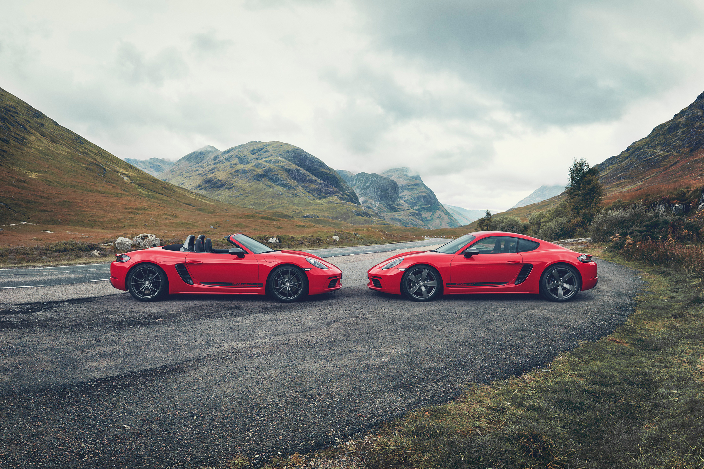 Porsche Cayman and Boxster T side