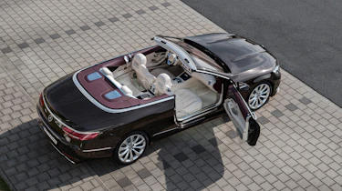 Mercedes-Benz S560 Cabriolet top
