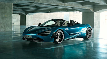 McLaren 720S Spider - front quarter