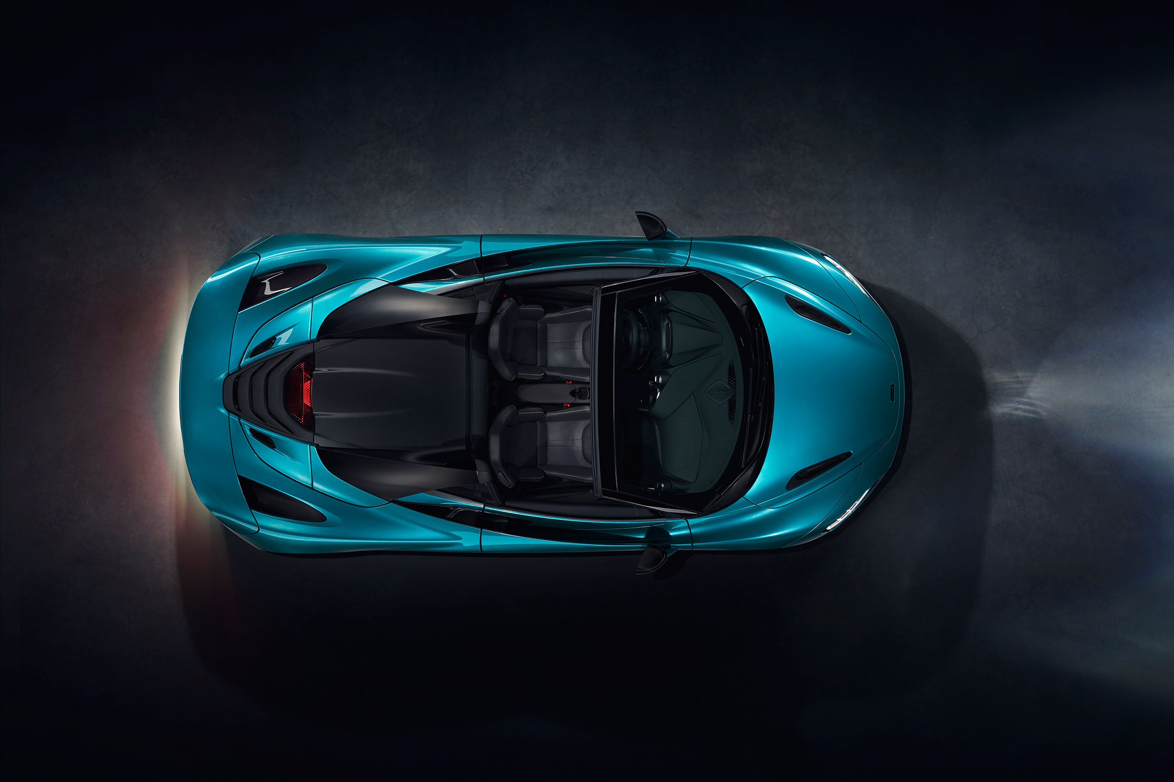 McLaren 720S Spider - top