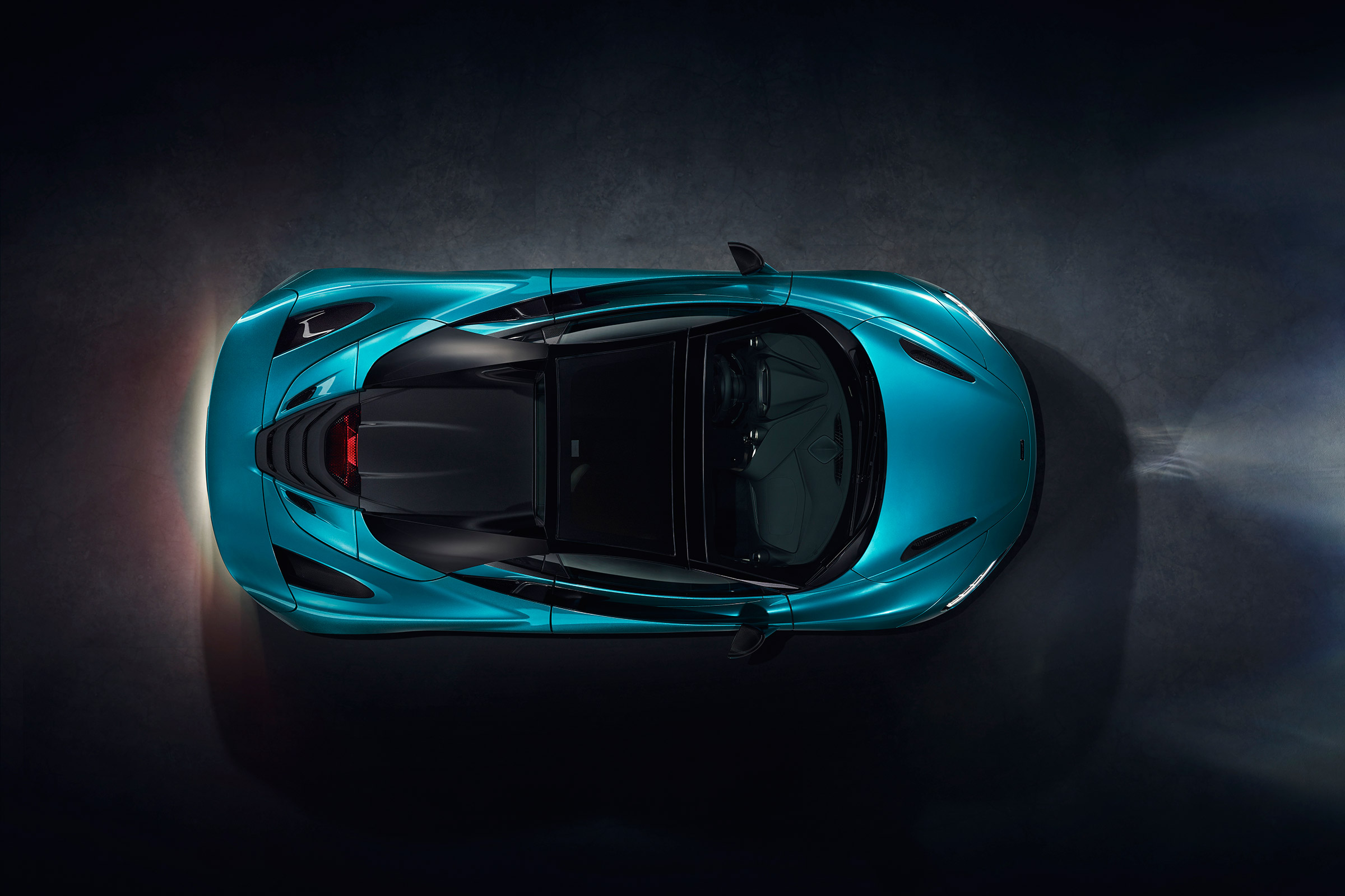 McLaren 720S Spider - top