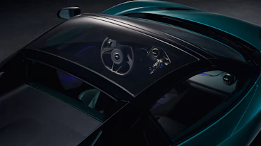 McLaren 720S Spider - roof