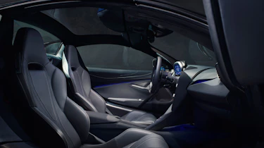 McLaren 720S Spider - interior