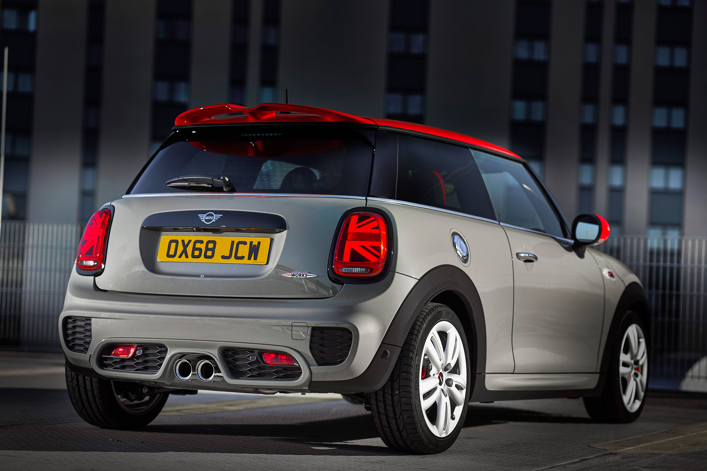 Mini JCW 2019 - rear