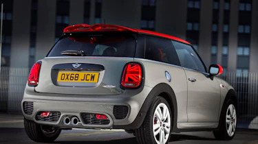 Mini JCW 2019 - rear