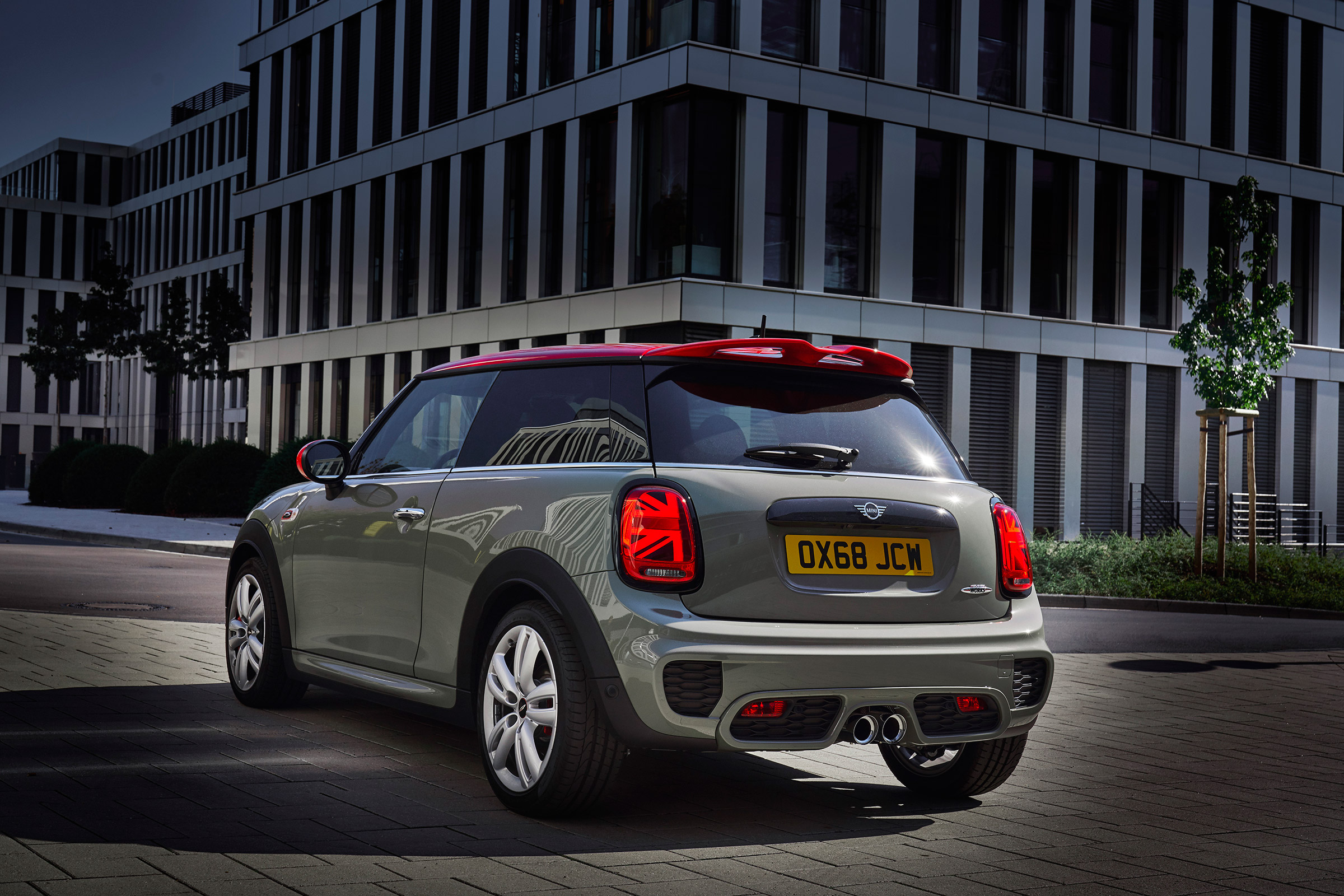 Mini JCW 2019 - rear