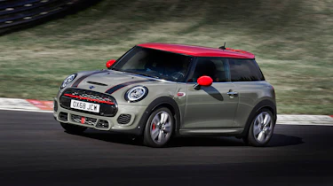 Mini JCW 2019 - side