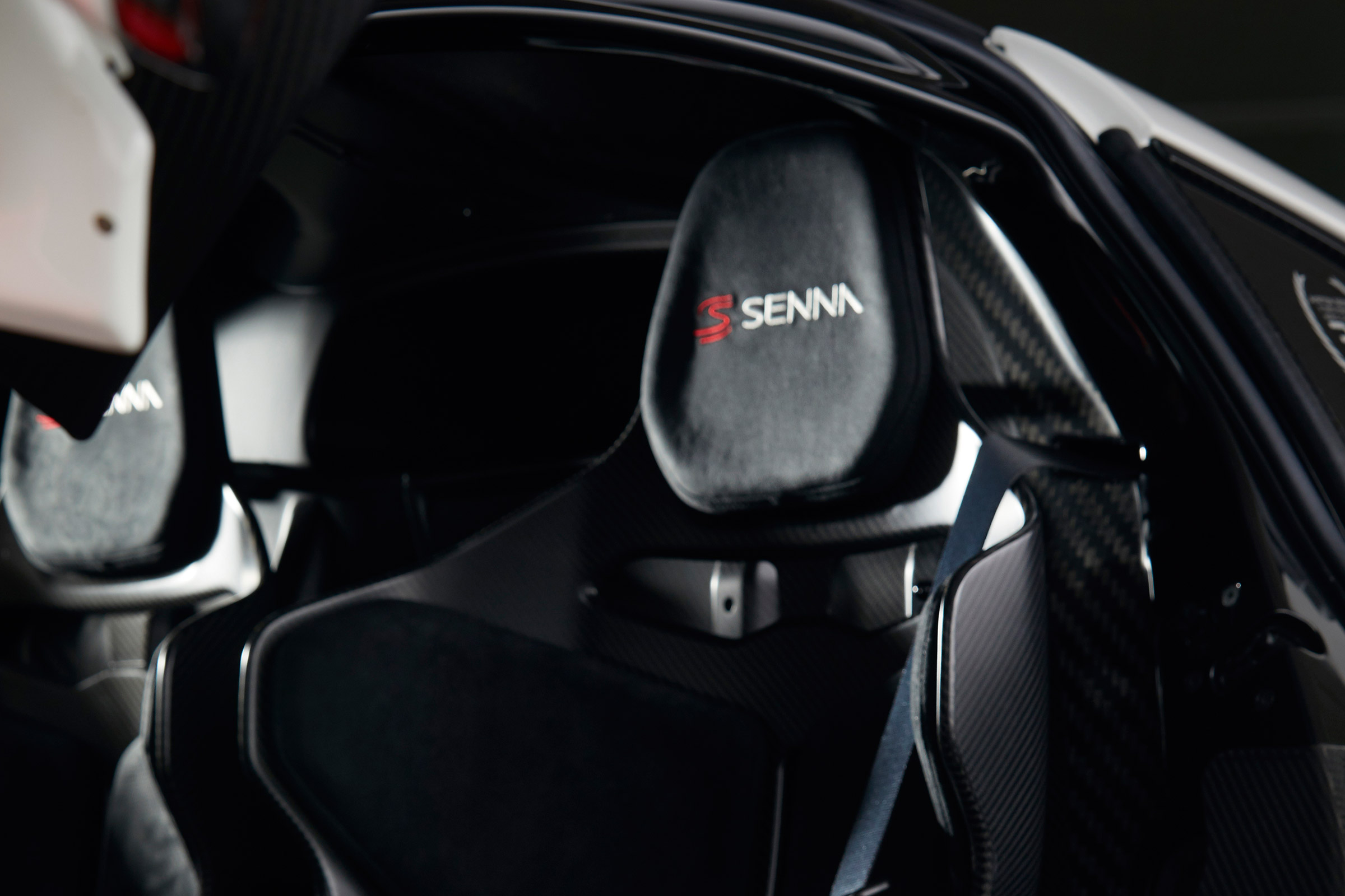 McLaren P1 GTR MSO - seats