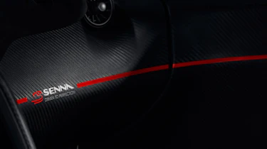 McLaren P1 GTR MSO - dash