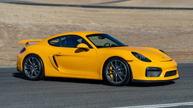 2016 Porsche Cayman GT4