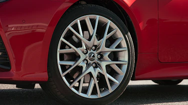 Lexus RC 300h