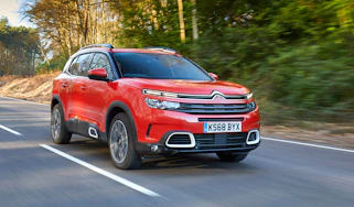 Citroen C5 Aircross - front quarter orange