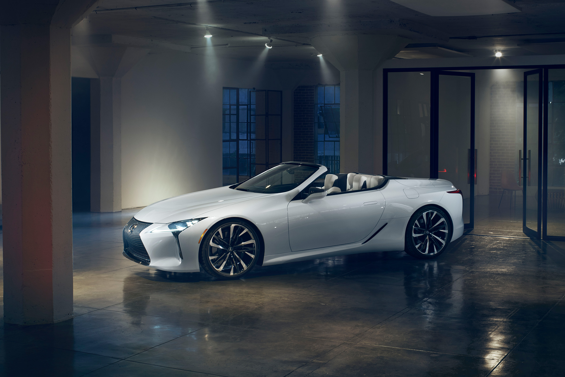 Lexus LC Convertible Concept front