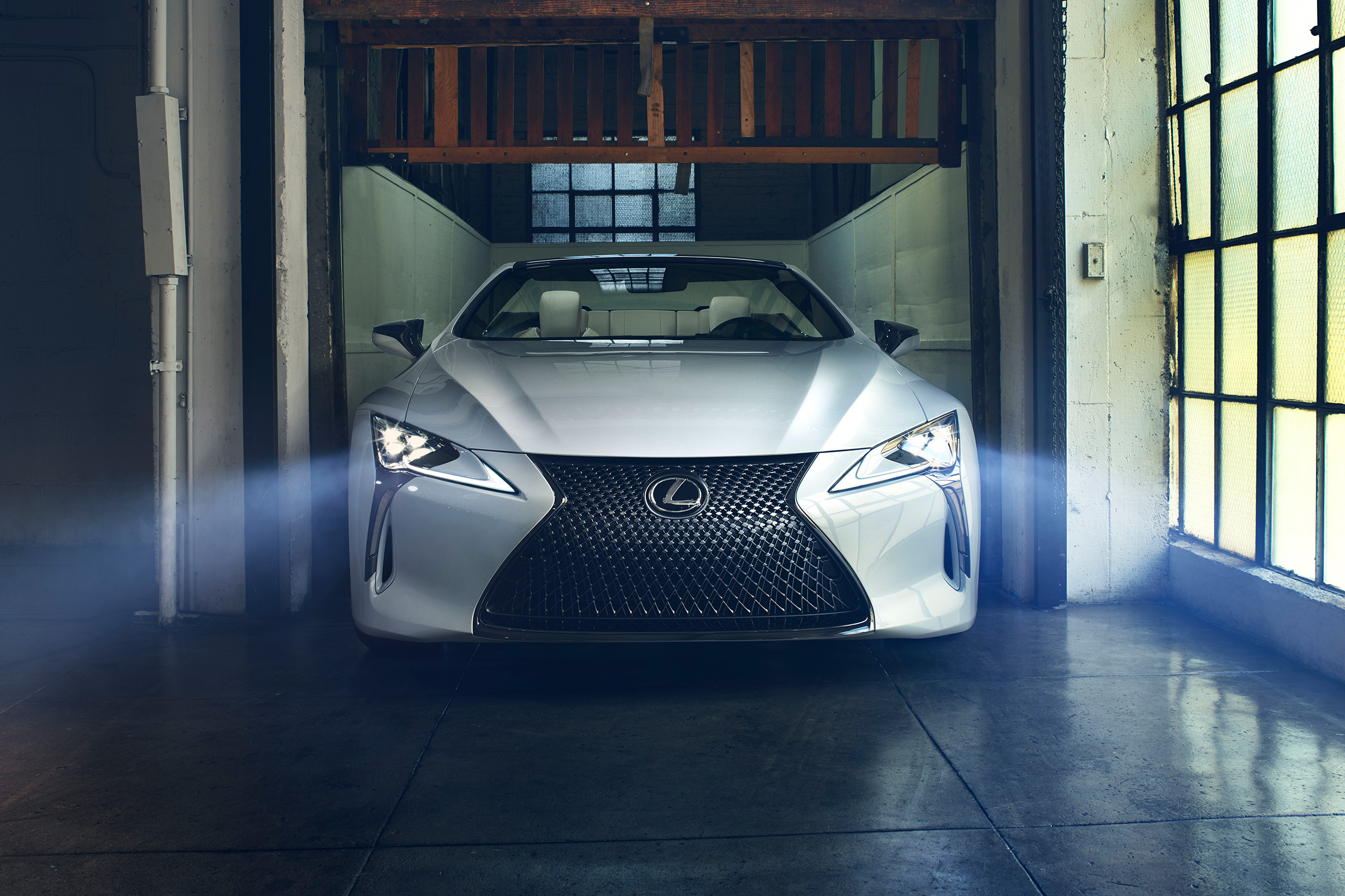 Lexus LC Convertible Concept front