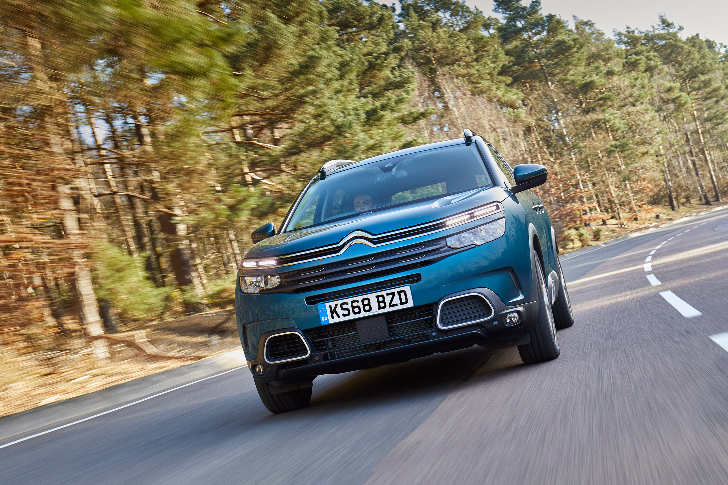 Citroen C5 Aircross - tracking