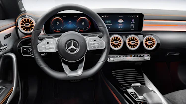 Mercedes CLA 2019 revealed - dash
