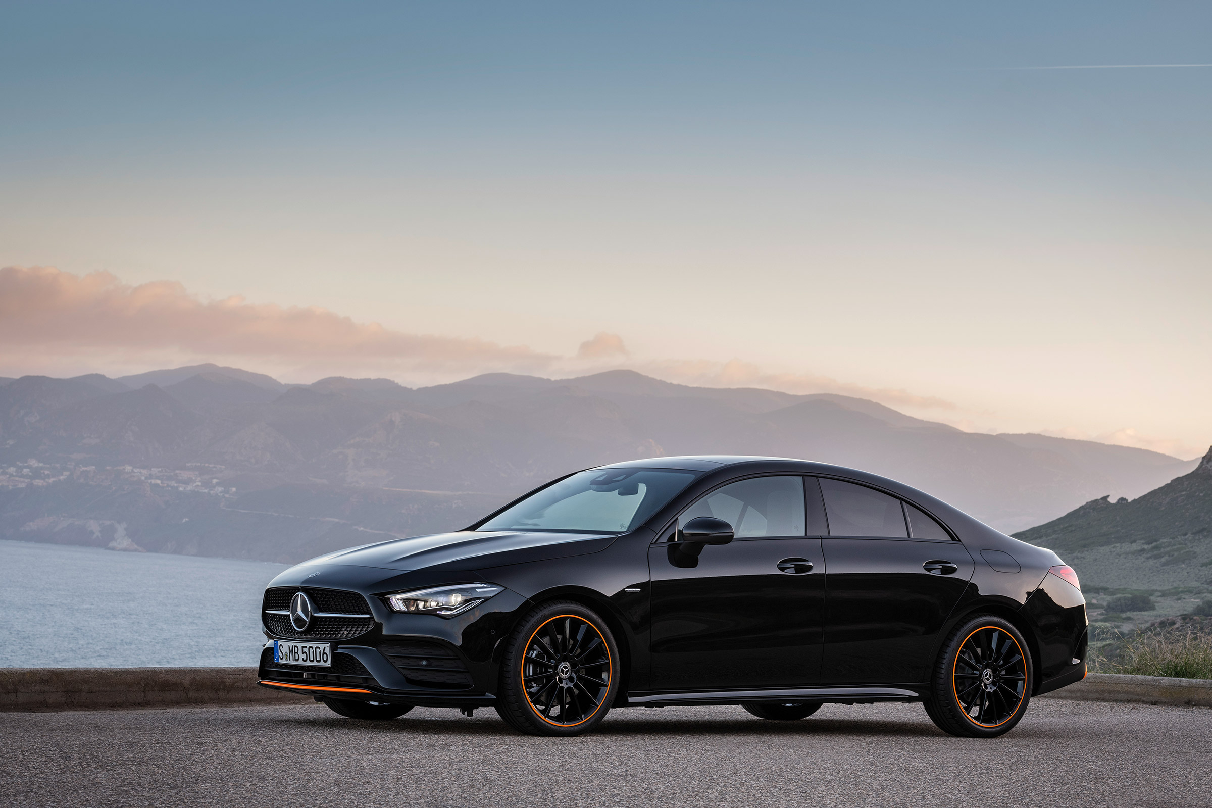 Mercedes CLA 2019 revealed - front quarter