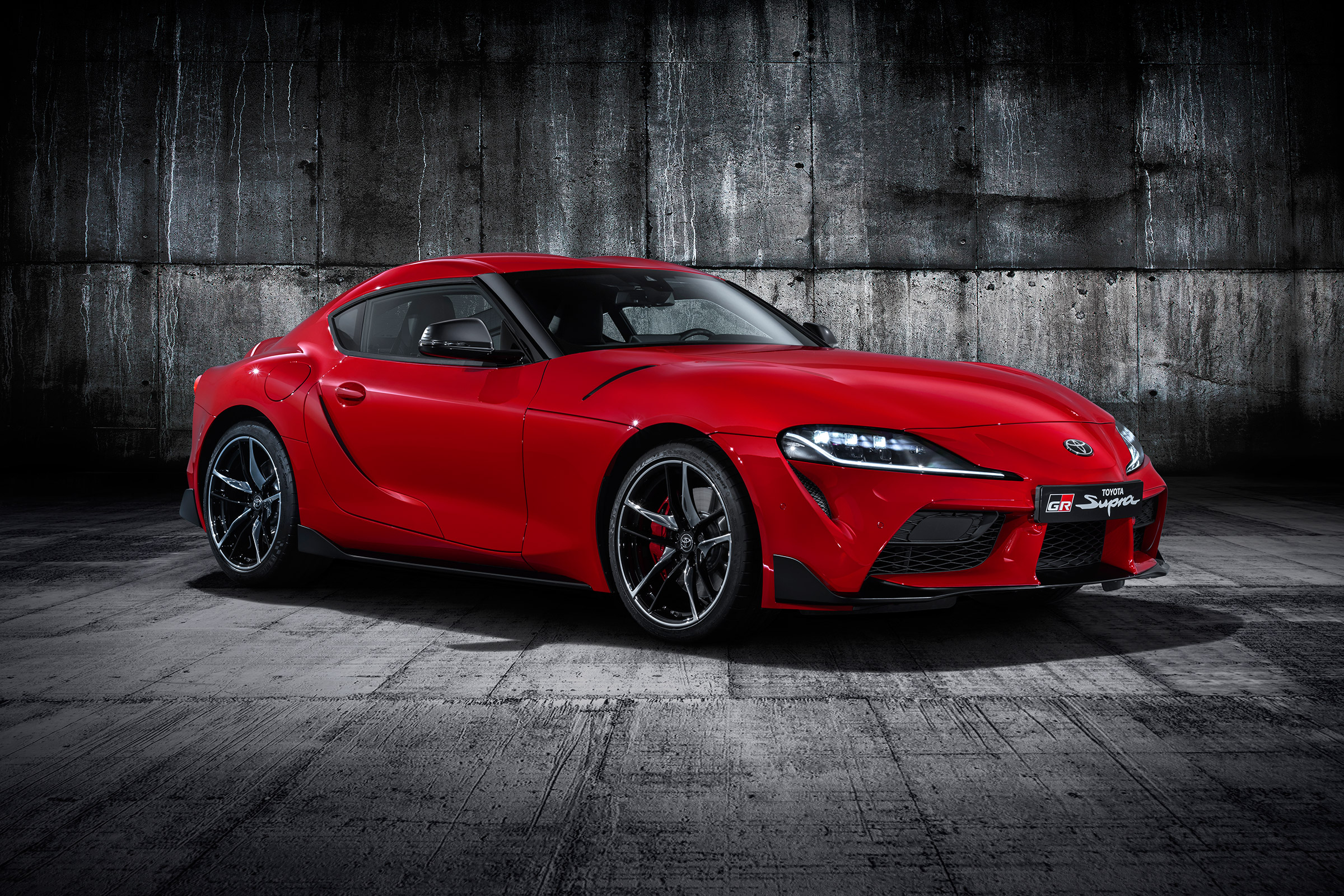 Toyota Supra - front quarter