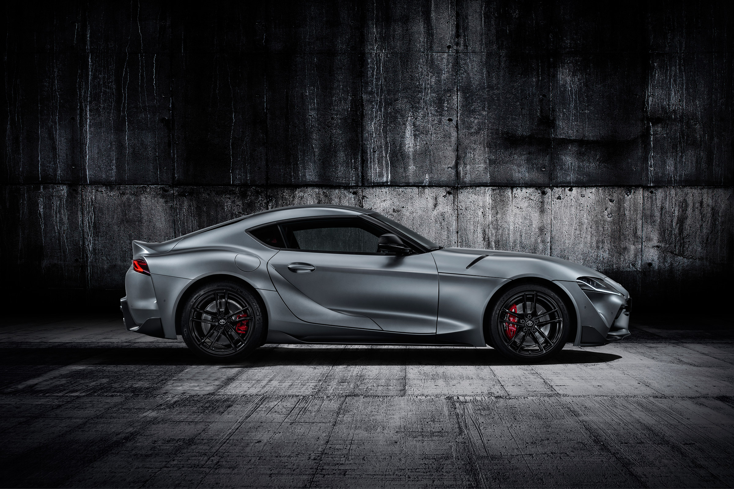 Toyota Supra A90 - profile