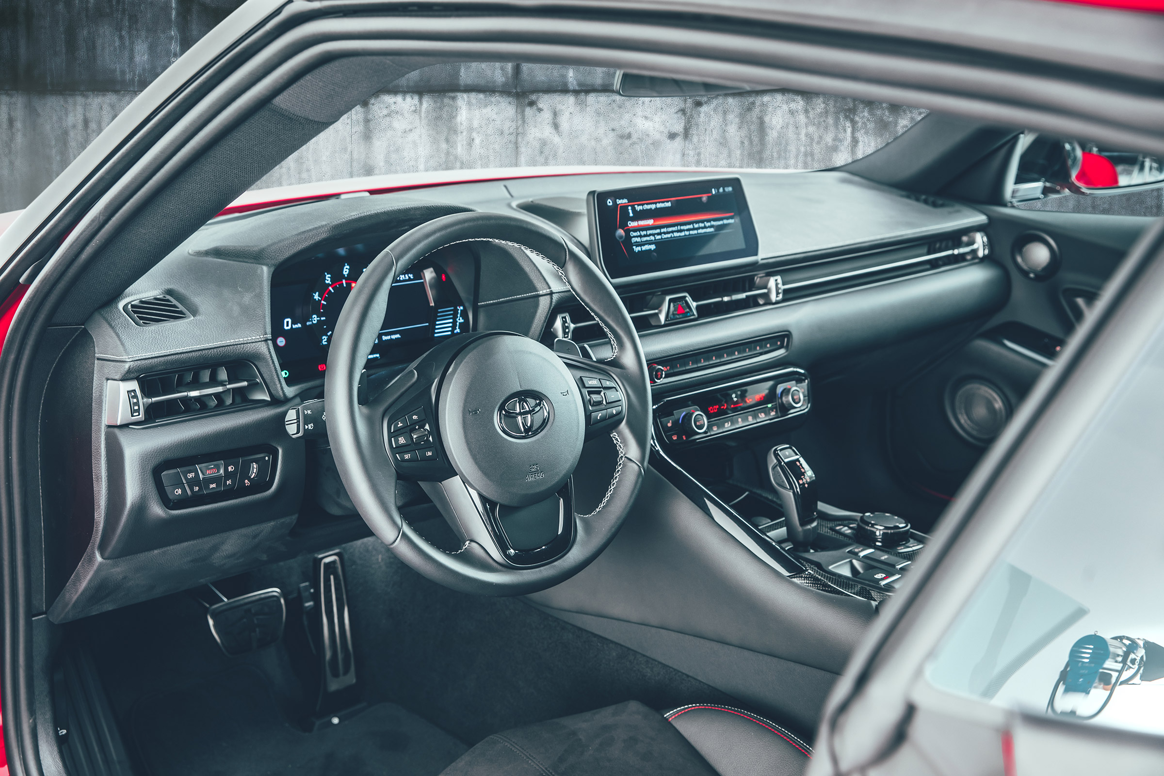 Toyota Supra A90 - interior