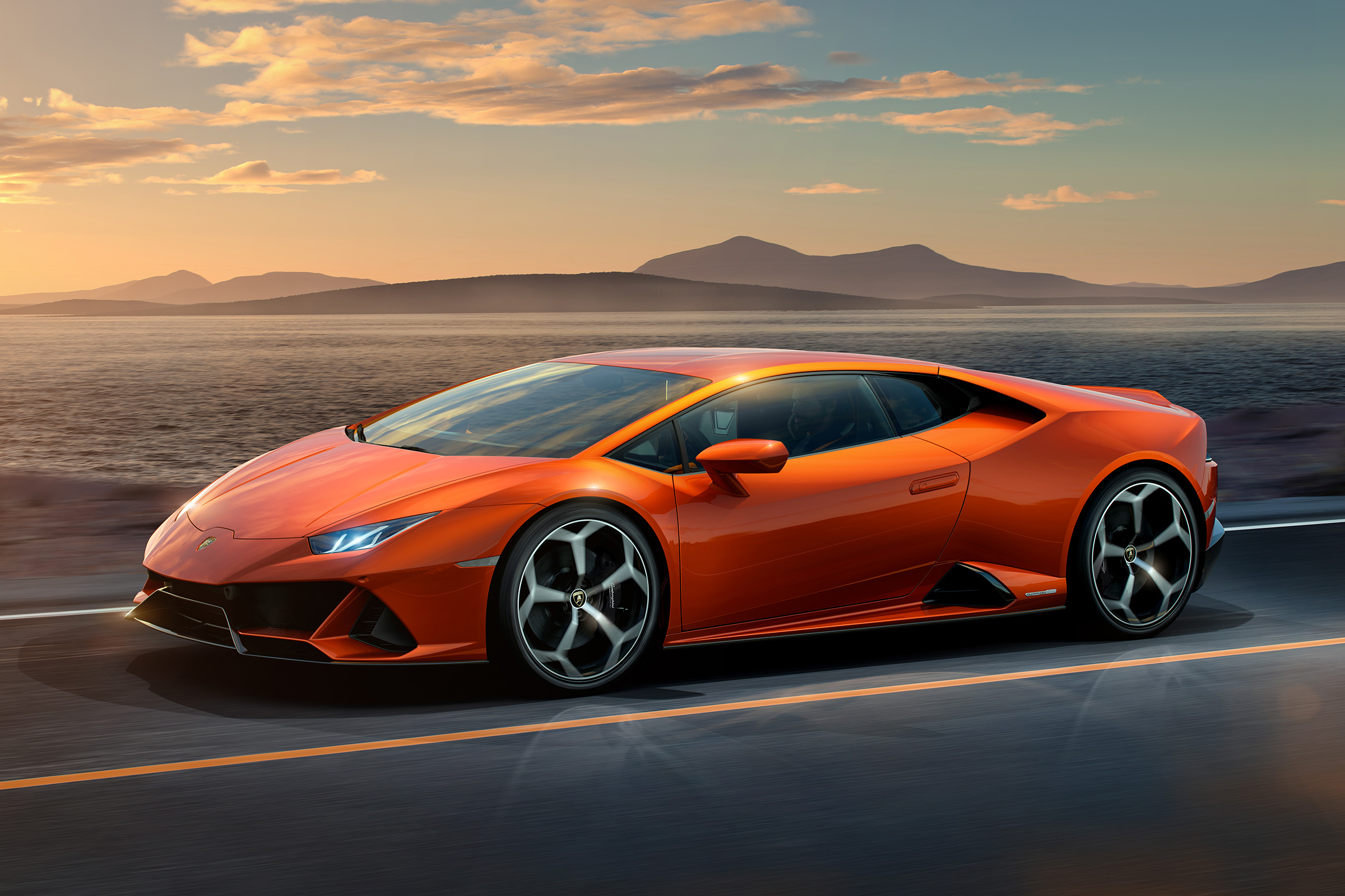 Lamborghini Huracan EVO front