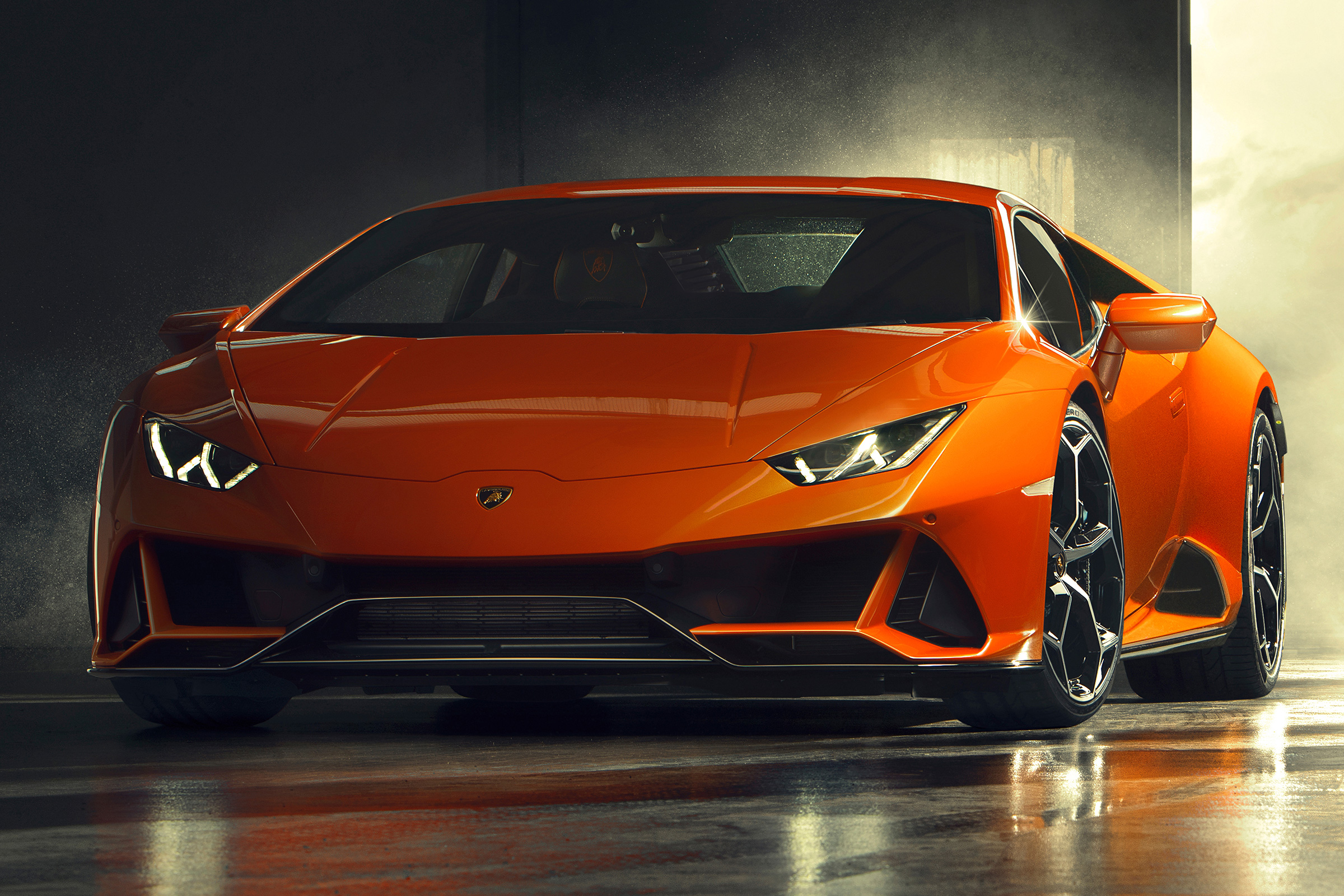Lamborghini Huracan EVO front