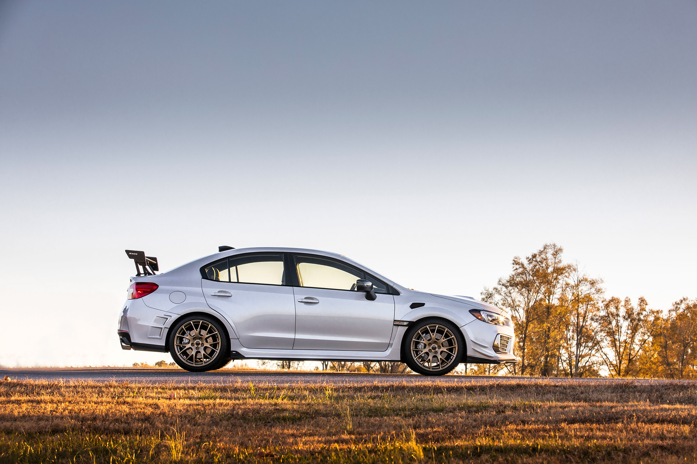 Subaru WRX STI S209 - profile