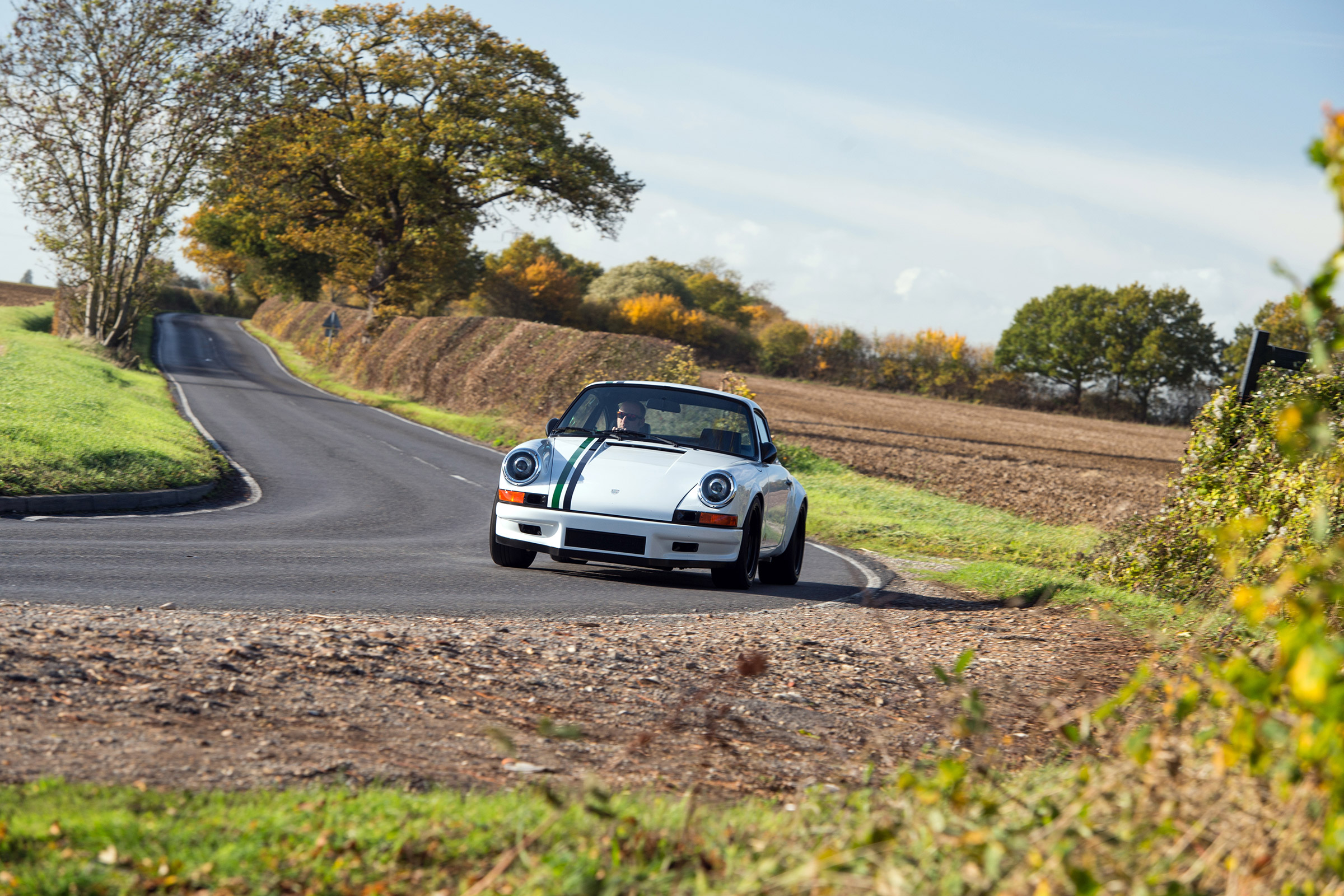 Paul Stephens Porsche 911 - cornering