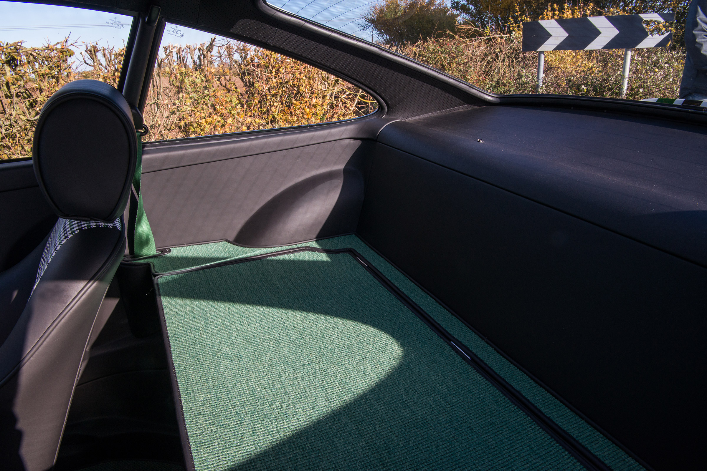Paul Stephens Porsche 911 - rear