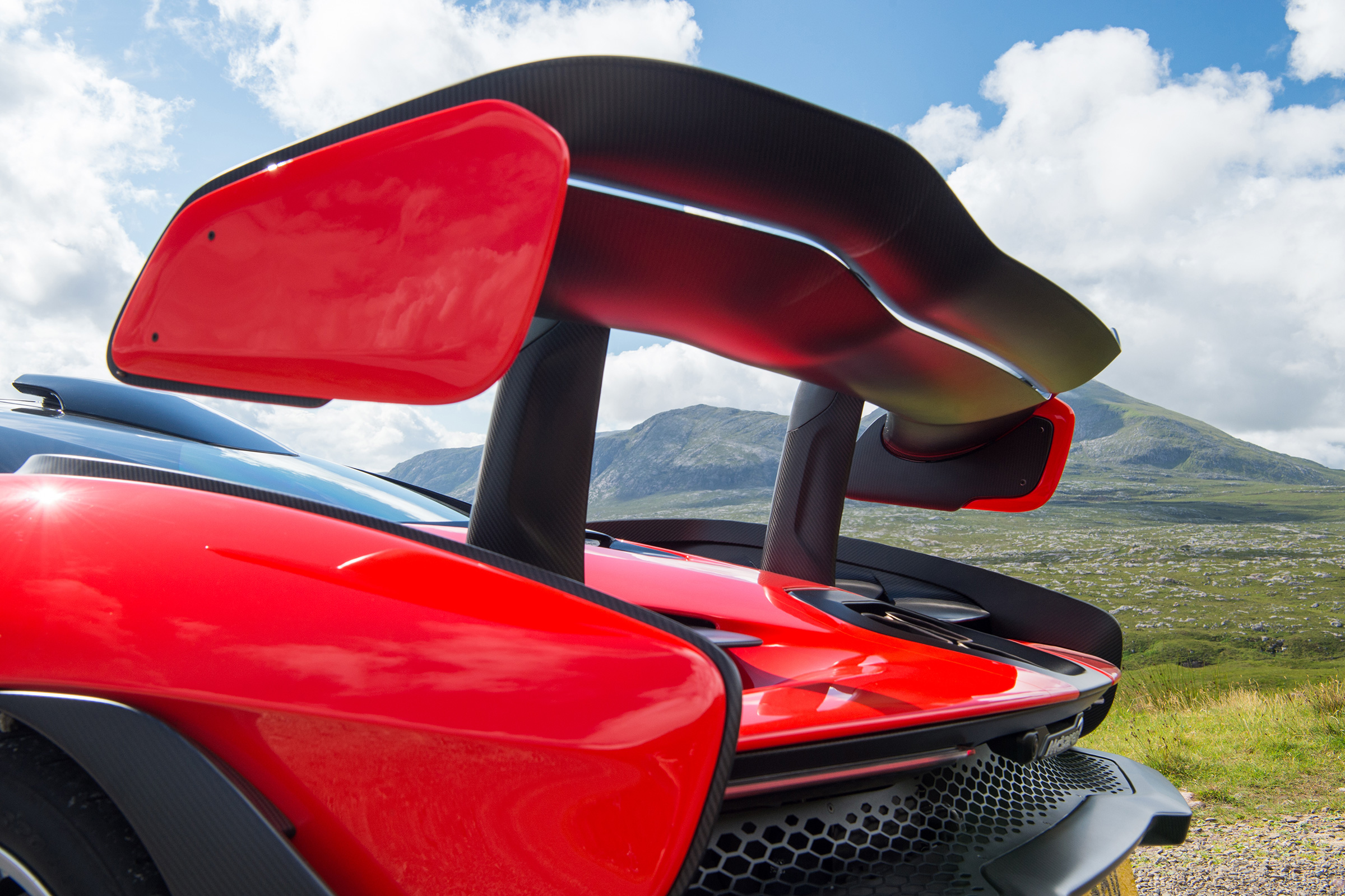 McLaren Senna wing 