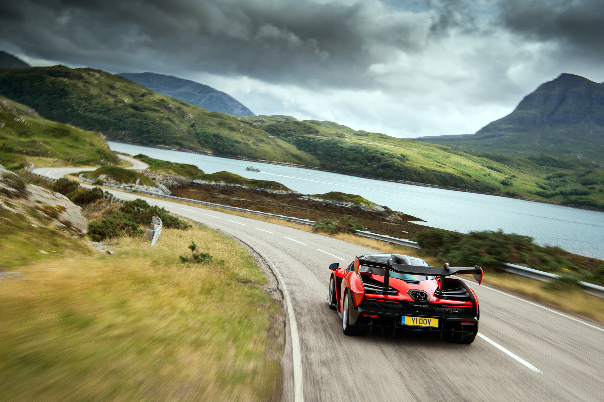 McLaren Senna rear 