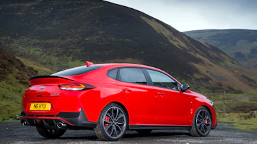 Hyundai i30 Fastback N - rear quarter