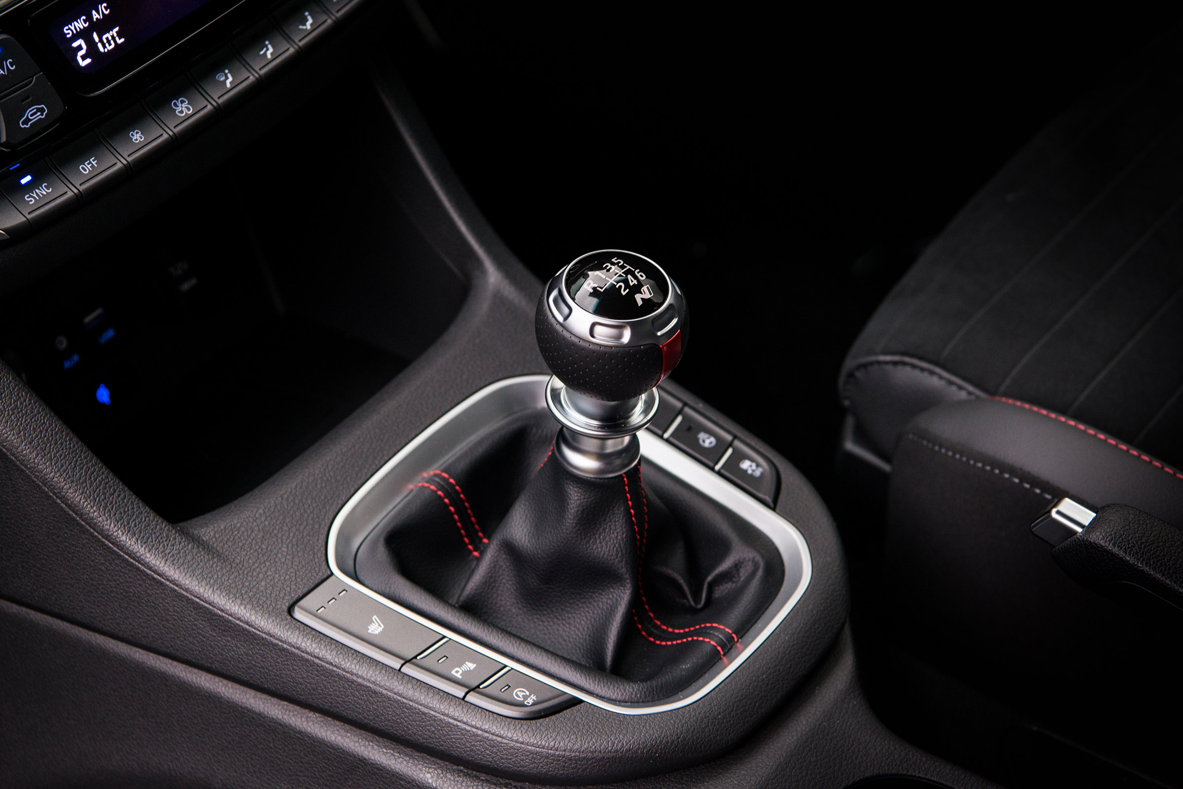 Hyundai i30 Fastback N - box