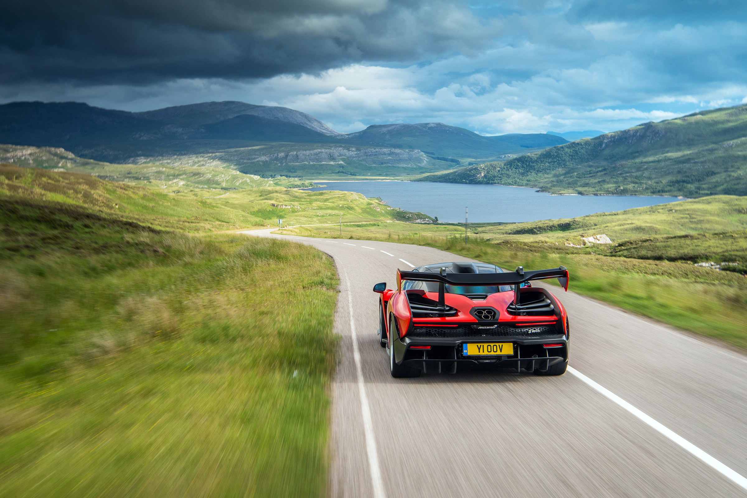 McLaren Senna rear 