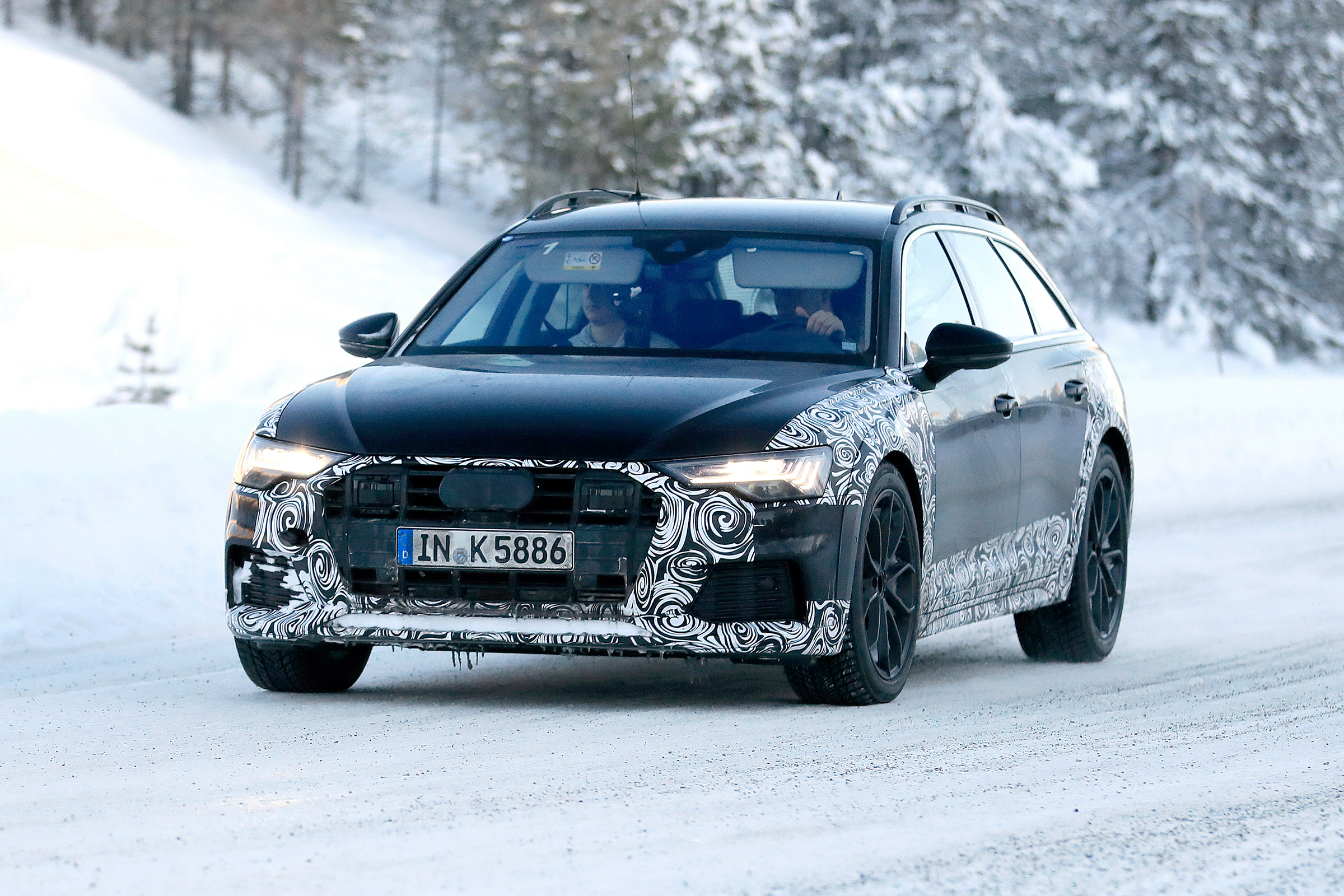 Audi A6 Allroad 2019 spied - front
