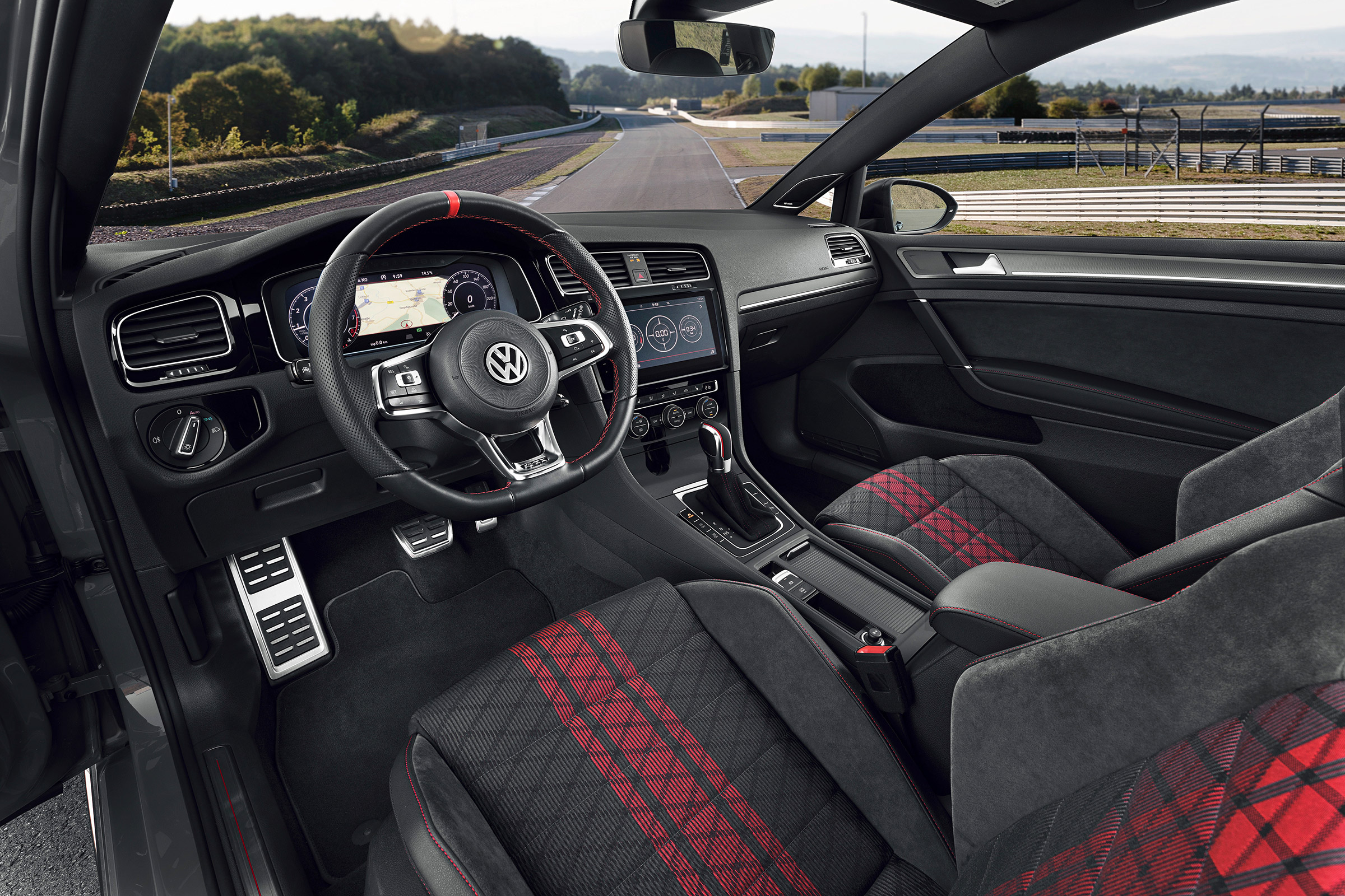 Volkswagen Golf GTI TCR interior