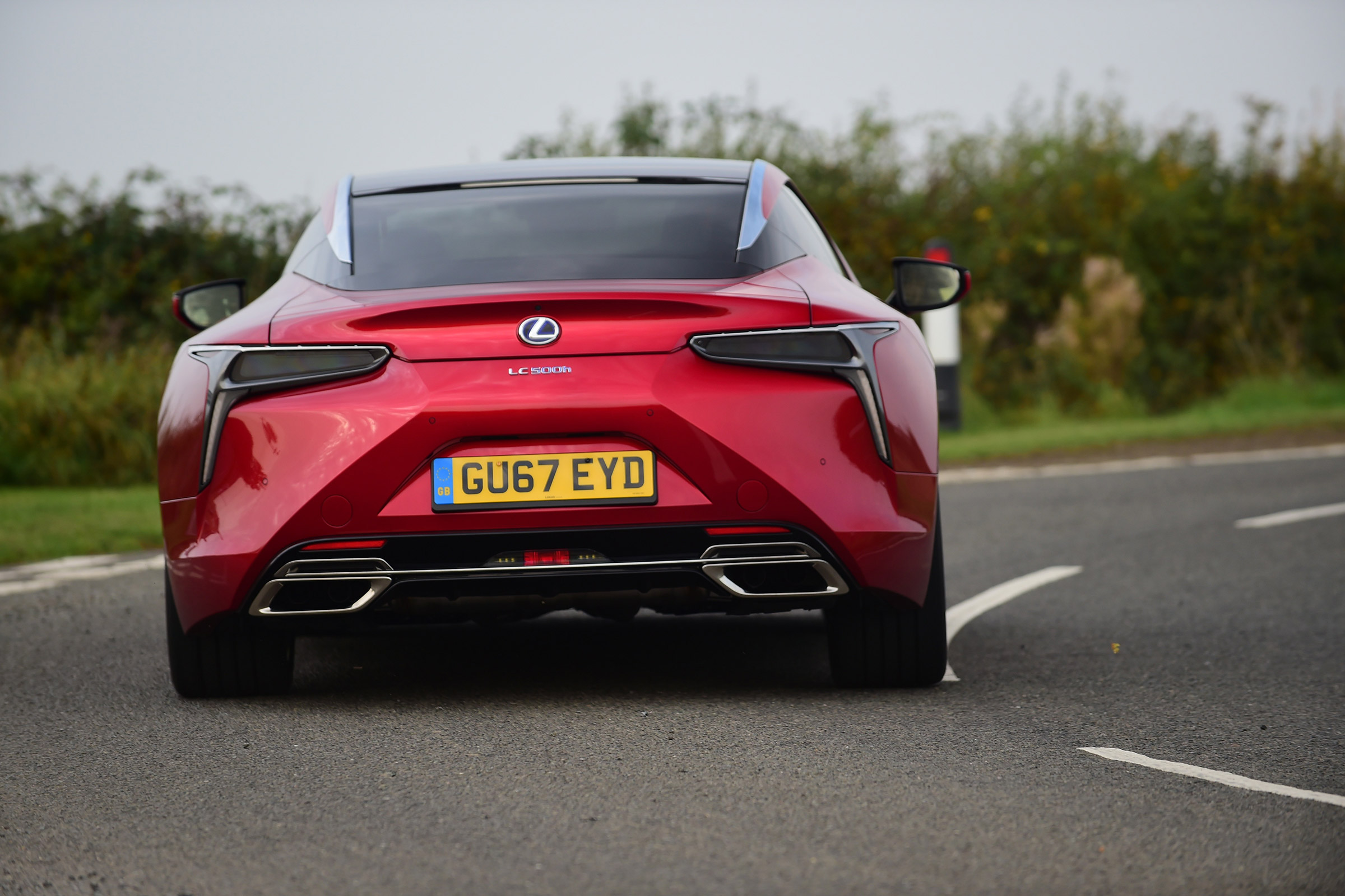Lexus LC 500h - rear